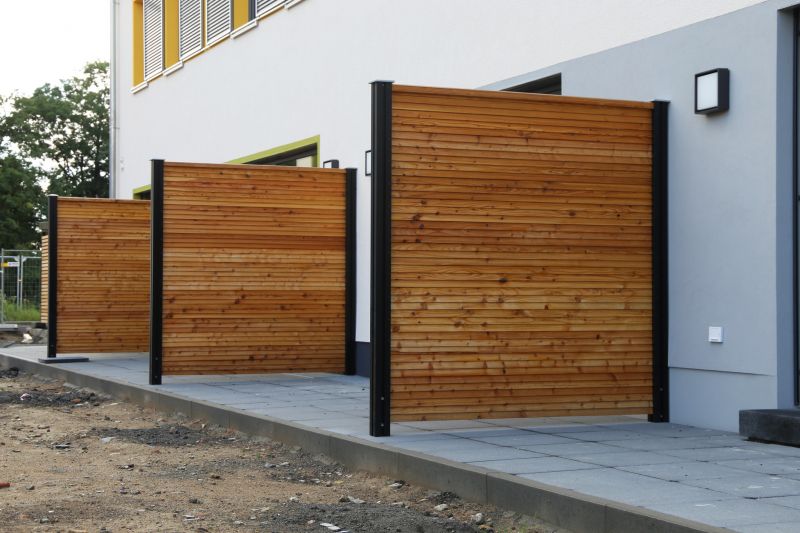 privacy fencing installation
