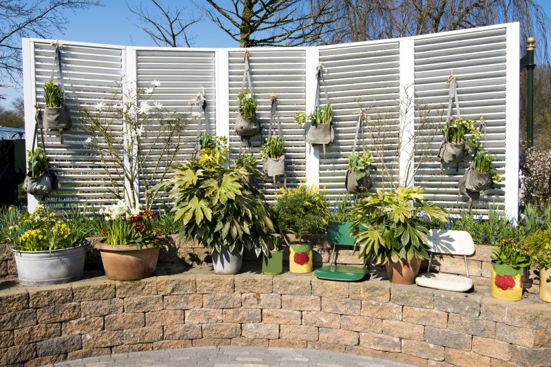 privacy fencing installation