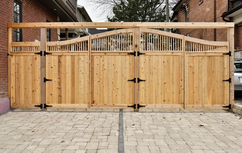 Privacy Fencing Installation Cost — Cost of privacy fencing installation