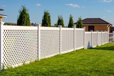 privacy fencing installation